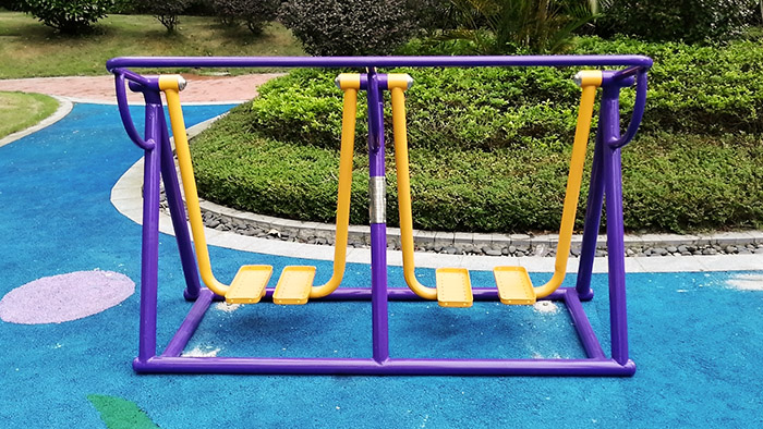了解小区里的健身器材有哪些 方便日后使用健身器材锻炼身体